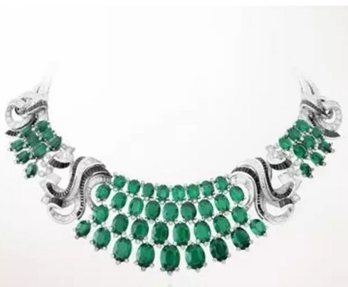 古老綠寶石被誤稱&ldquo;水晶&rdquo;二十年&mdash;&mdash;便攜式X射線熒光光譜儀立功